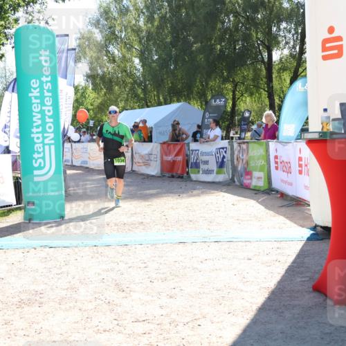 07.09.2025 - 19. Norderstedt Triathlon Zöllner http://msf.ph/oto/8786760 07.09.2025 15:44:08 Ziel 1034 meine-sportfotos.de