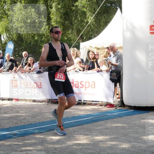 07.09.2025 - 19. Norderstedt Triathlon Zöllner http://msf.ph/oto/8786788 07.09.2025 13:08:44 Ziel 212 meine-sportfotos.de