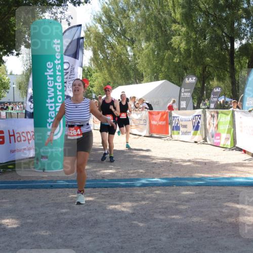 07.09.2025 - 19. Norderstedt Triathlon Zöllner http://msf.ph/oto/8786824 07.09.2025 13:28:24 Ziel 262, 290, 1264, 1295 meine-sportfotos.de