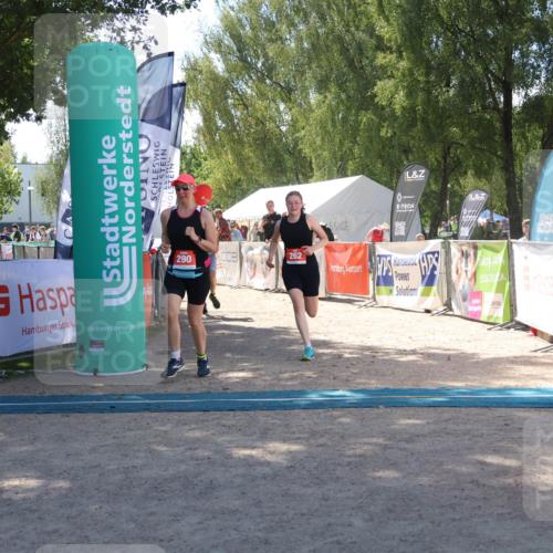 07.09.2025 - 19. Norderstedt Triathlon Zöllner http://msf.ph/oto/8786834 07.09.2025 13:28:25 Ziel 262, 290, 1264, 1295 meine-sportfotos.de