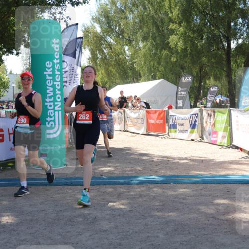 07.09.2025 - 19. Norderstedt Triathlon Zöllner http://msf.ph/oto/8786845 07.09.2025 13:28:26 Ziel 262, 290, 1264, 1295 meine-sportfotos.de