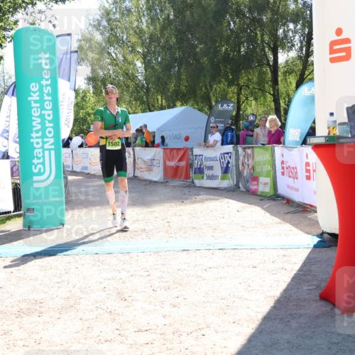 07.09.2025 - 19. Norderstedt Triathlon Zöllner http://msf.ph/oto/8786865 07.09.2025 15:45:17 Ziel  meine-sportfotos.de