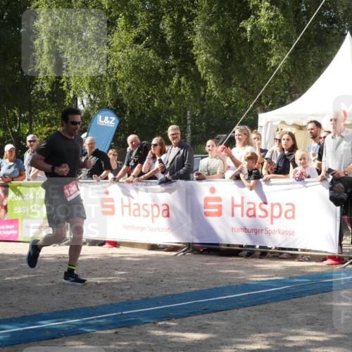 07.09.2025 - 19. Norderstedt Triathlon Zöllner http://msf.ph/oto/8786897 07.09.2025 13:11:34 Ziel 1290 meine-sportfotos.de