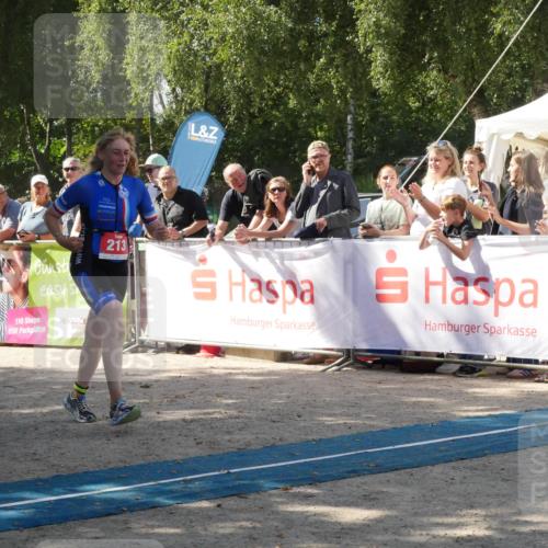 07.09.2025 - 19. Norderstedt Triathlon Zöllner http://msf.ph/oto/8786907 07.09.2025 13:11:53 Ziel 213 meine-sportfotos.de