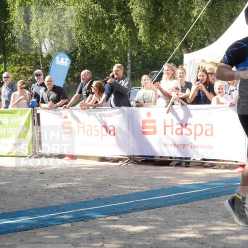 07.09.2025 - 19. Norderstedt Triathlon Zöllner http://msf.ph/oto/8786928 07.09.2025 13:12:03 Ziel 244, 1342 meine-sportfotos.de