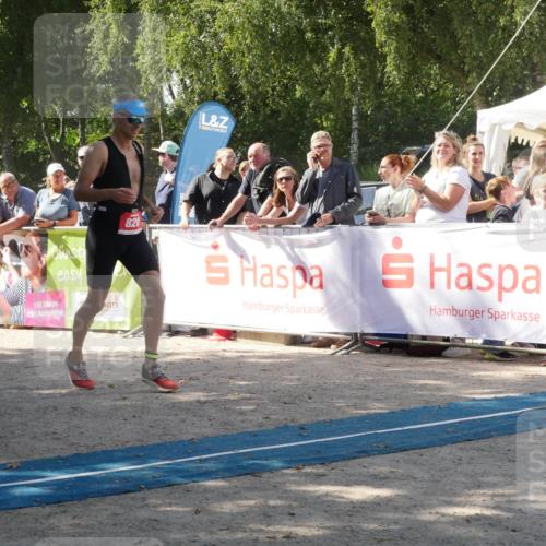 07.09.2025 - 19. Norderstedt Triathlon Zöllner http://msf.ph/oto/8786931 07.09.2025 13:12:11 Ziel 820 meine-sportfotos.de
