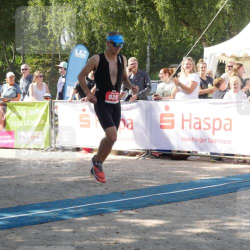 07.09.2025 - 19. Norderstedt Triathlon Zöllner http://msf.ph/oto/8786934 07.09.2025 13:12:12 Ziel 820 meine-sportfotos.de