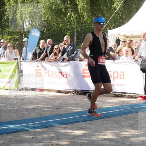 07.09.2025 - 19. Norderstedt Triathlon Zöllner http://msf.ph/oto/8786937 07.09.2025 13:12:12 Ziel 820 meine-sportfotos.de