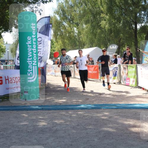 07.09.2025 - 19. Norderstedt Triathlon Zöllner http://msf.ph/oto/8786976 07.09.2025 13:29:41 Ziel 265, 266, 345 meine-sportfotos.de