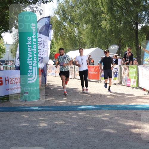 07.09.2025 - 19. Norderstedt Triathlon Zöllner http://msf.ph/oto/8786980 07.09.2025 13:29:41 Ziel 265, 266, 345 meine-sportfotos.de