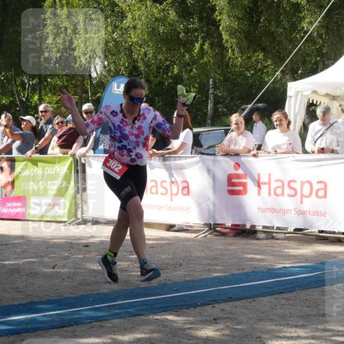 07.09.2025 - 19. Norderstedt Triathlon Zöllner http://msf.ph/oto/8787034 07.09.2025 13:14:17 Ziel 139, 302, 780, 1277, 1293 meine-sportfotos.de