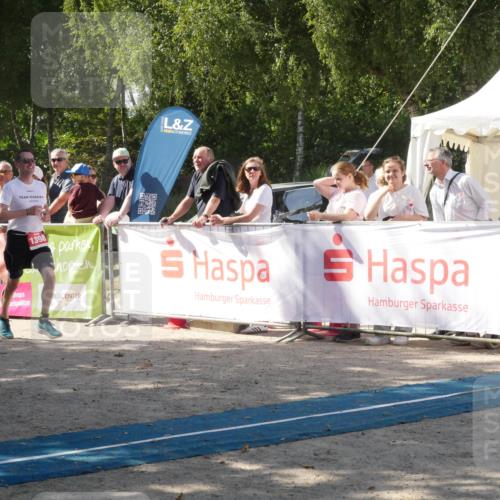 07.09.2025 - 19. Norderstedt Triathlon Zöllner http://msf.ph/oto/8787043 07.09.2025 13:14:21 Ziel 139, 302, 780, 827, 1277, 1293, 1398 meine-sportfotos.de