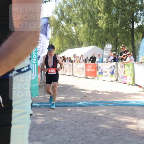 07.09.2025 - 19. Norderstedt Triathlon Zöllner http://msf.ph/oto/8787056 07.09.2025 13:30:05 Ziel 1345, 1391 meine-sportfotos.de