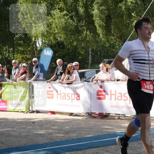 07.09.2025 - 19. Norderstedt Triathlon Zöllner http://msf.ph/oto/8787072 07.09.2025 13:14:51 Ziel 189, 717 meine-sportfotos.de