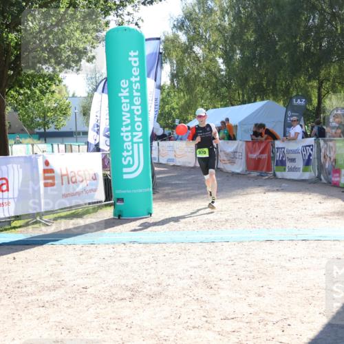 07.09.2025 - 19. Norderstedt Triathlon Zöllner http://msf.ph/oto/8787079 07.09.2025 15:48:48 Ziel 970 meine-sportfotos.de