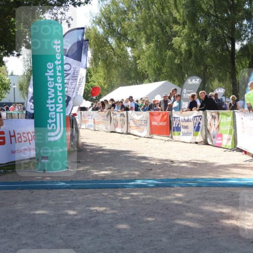 07.09.2025 - 19. Norderstedt Triathlon Zöllner http://msf.ph/oto/8787089 07.09.2025 13:30:51 Ziel 137 meine-sportfotos.de