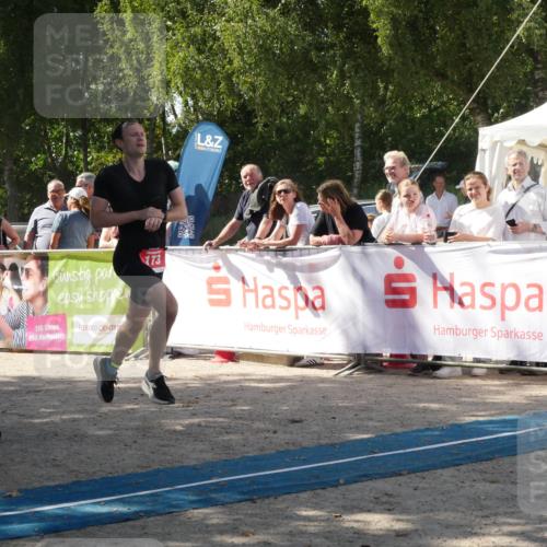07.09.2025 - 19. Norderstedt Triathlon Zöllner http://msf.ph/oto/8787120 07.09.2025 13:15:34 Ziel 173, 308 meine-sportfotos.de