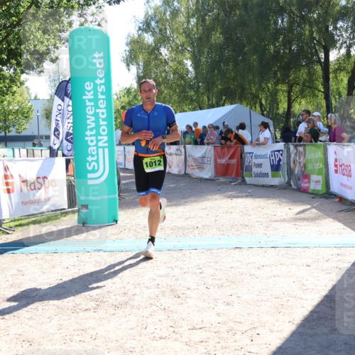 07.09.2025 - 19. Norderstedt Triathlon Zöllner http://msf.ph/oto/8787170 07.09.2025 15:49:30 Ziel 1012 meine-sportfotos.de