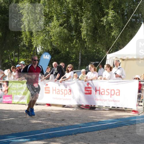07.09.2025 - 19. Norderstedt Triathlon Zöllner http://msf.ph/oto/8787173 07.09.2025 13:17:09 Ziel 786 meine-sportfotos.de