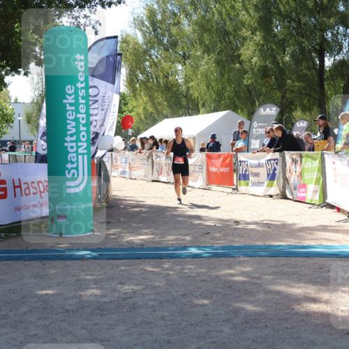 07.09.2025 - 19. Norderstedt Triathlon Zöllner http://msf.ph/oto/8787186 07.09.2025 13:31:33 Ziel 224 meine-sportfotos.de