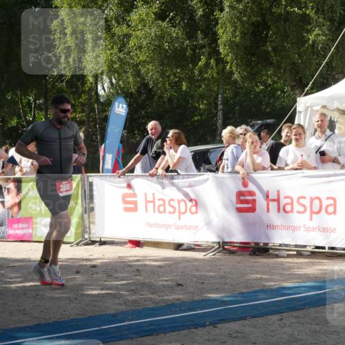 07.09.2025 - 19. Norderstedt Triathlon Zöllner http://msf.ph/oto/8787187 07.09.2025 13:17:49 Ziel 288 meine-sportfotos.de