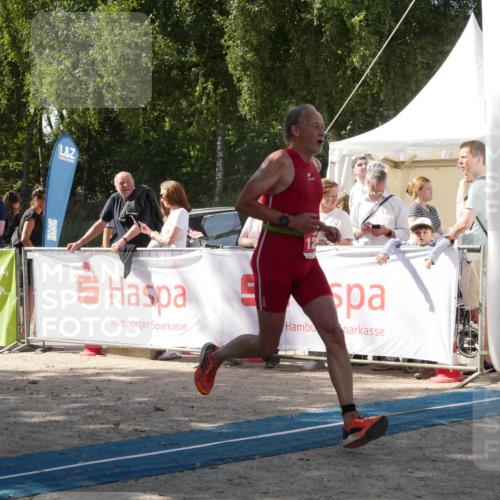 07.09.2025 - 19. Norderstedt Triathlon Zöllner http://msf.ph/oto/8787199 07.09.2025 13:18:22 Ziel 1216 meine-sportfotos.de