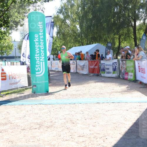 07.09.2025 - 19. Norderstedt Triathlon Zöllner http://msf.ph/oto/8787209 07.09.2025 15:50:00 Ziel 1005 meine-sportfotos.de