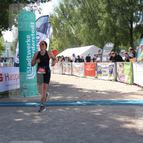 07.09.2025 - 19. Norderstedt Triathlon Zöllner http://msf.ph/oto/8787218 07.09.2025 13:31:36 Ziel 224 meine-sportfotos.de