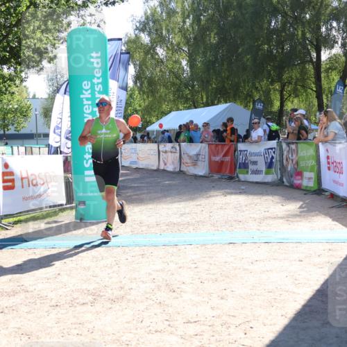 07.09.2025 - 19. Norderstedt Triathlon Zöllner http://msf.ph/oto/8787228 07.09.2025 15:50:01 Ziel 1005 meine-sportfotos.de