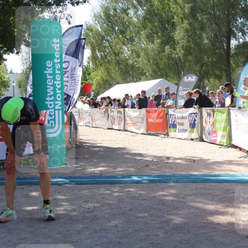 07.09.2025 - 19. Norderstedt Triathlon Zöllner http://msf.ph/oto/8787234 07.09.2025 13:31:58 Ziel 209 meine-sportfotos.de