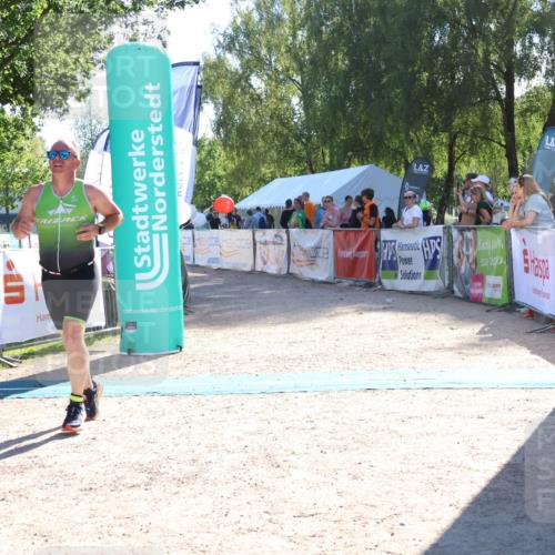 07.09.2025 - 19. Norderstedt Triathlon Zöllner http://msf.ph/oto/8787235 07.09.2025 15:50:01 Ziel 1005 meine-sportfotos.de