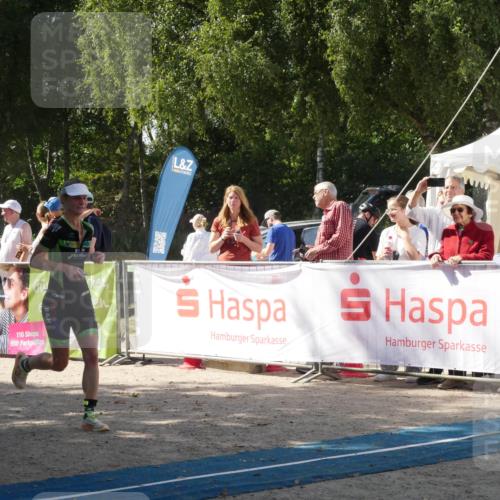 07.09.2025 - 19. Norderstedt Triathlon Zöllner http://msf.ph/oto/8787261 07.09.2025 13:20:09 Ziel 1262 meine-sportfotos.de