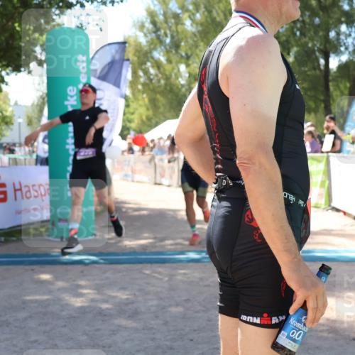 07.09.2025 - 19. Norderstedt Triathlon Zöllner http://msf.ph/oto/8787274 07.09.2025 13:32:48 Ziel 318 meine-sportfotos.de
