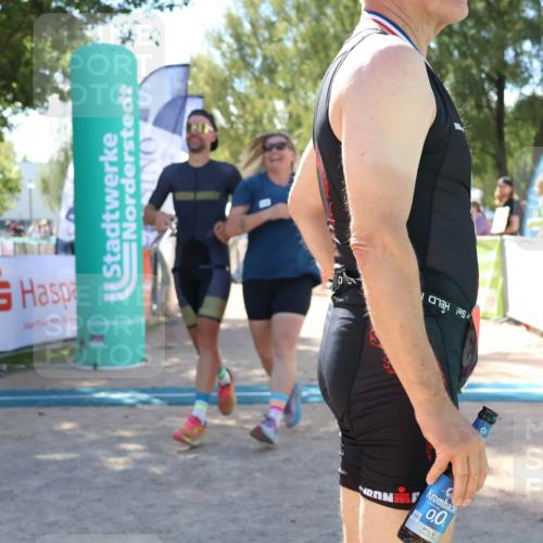 07.09.2025 - 19. Norderstedt Triathlon Zöllner http://msf.ph/oto/8787285 07.09.2025 13:32:49 Ziel 318 meine-sportfotos.de