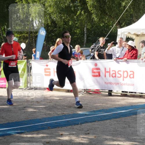 07.09.2025 - 19. Norderstedt Triathlon Zöllner http://msf.ph/oto/8787314 07.09.2025 13:20:38 Ziel 781, 798, 808, 1397 meine-sportfotos.de