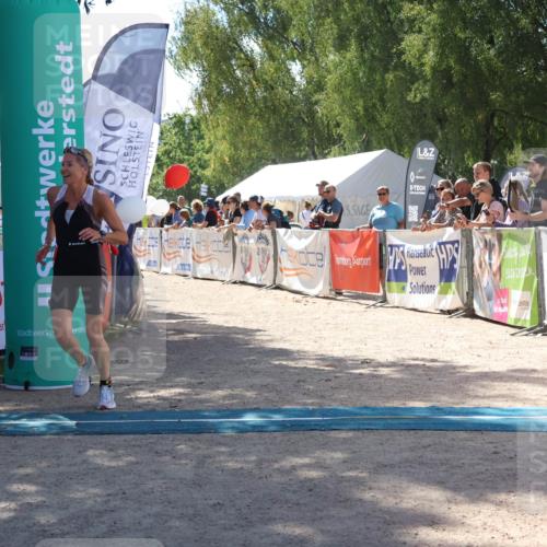 07.09.2025 - 19. Norderstedt Triathlon Zöllner http://msf.ph/oto/8787324 07.09.2025 13:33:40 Ziel 307, 1221 meine-sportfotos.de