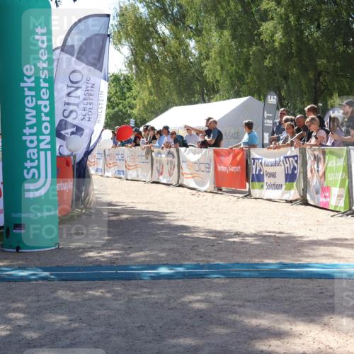 07.09.2025 - 19. Norderstedt Triathlon Zöllner http://msf.ph/oto/8787328 07.09.2025 13:33:42 Ziel 307, 1221 meine-sportfotos.de