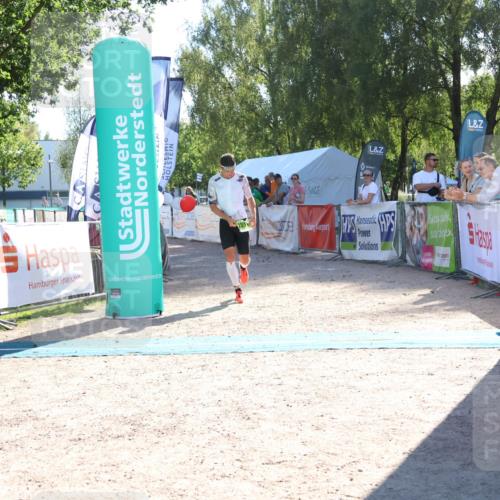 07.09.2025 - 19. Norderstedt Triathlon Zöllner http://msf.ph/oto/8787330 07.09.2025 15:52:13 Ziel 1501 meine-sportfotos.de