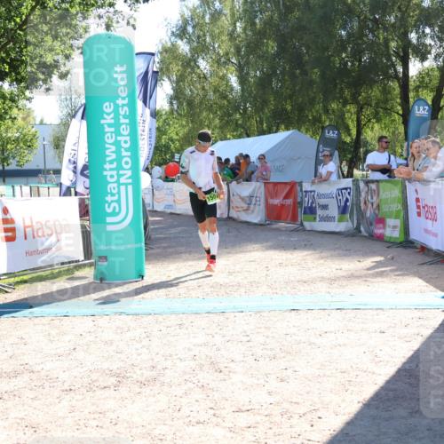 07.09.2025 - 19. Norderstedt Triathlon Zöllner http://msf.ph/oto/8787335 07.09.2025 15:52:13 Ziel 1501 meine-sportfotos.de