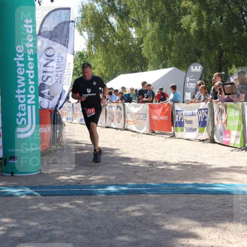 07.09.2025 - 19. Norderstedt Triathlon Zöllner http://msf.ph/oto/8787341 07.09.2025 13:33:58 Ziel 1317 meine-sportfotos.de