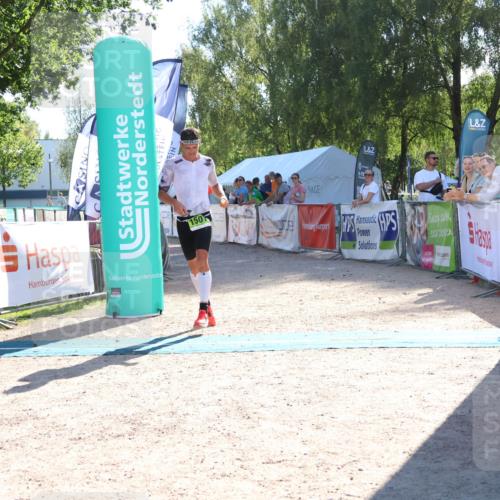 07.09.2025 - 19. Norderstedt Triathlon Zöllner http://msf.ph/oto/8787346 07.09.2025 15:52:14 Ziel 1501 meine-sportfotos.de