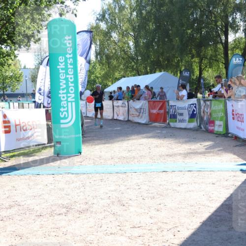 07.09.2025 - 19. Norderstedt Triathlon Zöllner http://msf.ph/oto/8787369 07.09.2025 15:52:54 Ziel 411 meine-sportfotos.de