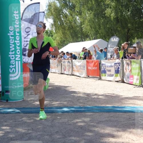 07.09.2025 - 19. Norderstedt Triathlon Zöllner http://msf.ph/oto/8787393 07.09.2025 13:34:07 Ziel 275, 707 meine-sportfotos.de