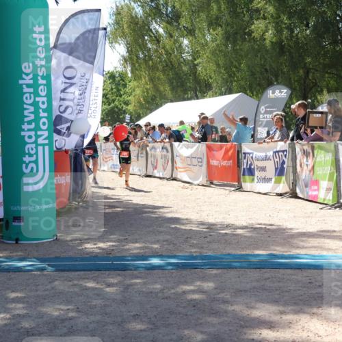 07.09.2025 - 19. Norderstedt Triathlon Zöllner http://msf.ph/oto/8787405 07.09.2025 13:34:08 Ziel 275, 707, 1214 meine-sportfotos.de