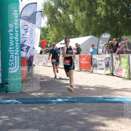 07.09.2025 - 19. Norderstedt Triathlon Zöllner http://msf.ph/oto/8787411 07.09.2025 13:34:10 Ziel 275, 707, 1214 meine-sportfotos.de