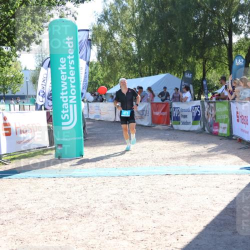07.09.2025 - 19. Norderstedt Triathlon Zöllner http://msf.ph/oto/8787412 07.09.2025 15:52:57 Ziel 411, 1478 meine-sportfotos.de