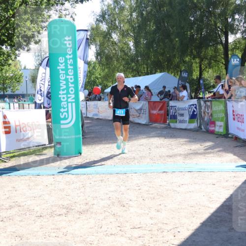 07.09.2025 - 19. Norderstedt Triathlon Zöllner http://msf.ph/oto/8787420 07.09.2025 15:52:58 Ziel 411, 1478 meine-sportfotos.de