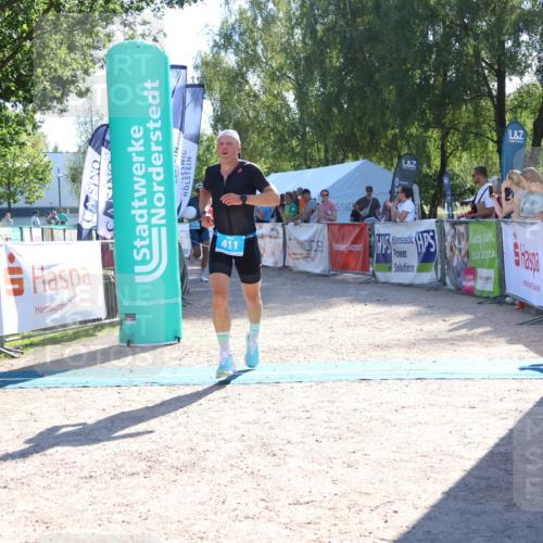 07.09.2025 - 19. Norderstedt Triathlon Zöllner http://msf.ph/oto/8787431 07.09.2025 15:52:59 Ziel 411, 1478 meine-sportfotos.de