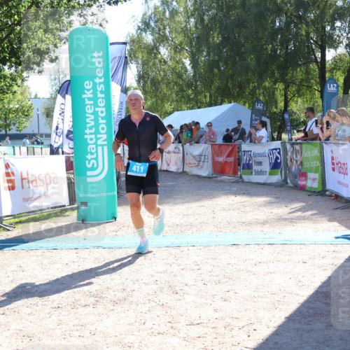 07.09.2025 - 19. Norderstedt Triathlon Zöllner http://msf.ph/oto/8787435 07.09.2025 15:52:59 Ziel 411, 1478 meine-sportfotos.de