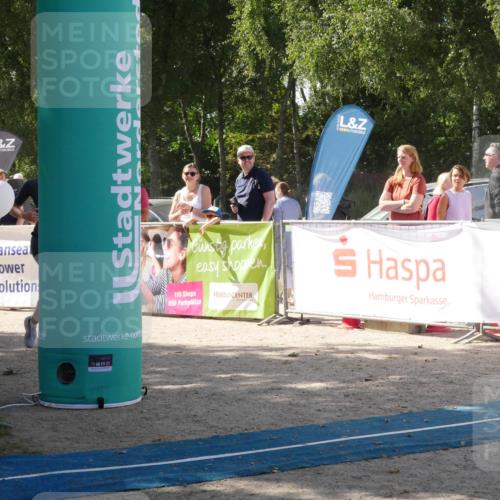 07.09.2025 - 19. Norderstedt Triathlon Zöllner http://msf.ph/oto/8787443 07.09.2025 13:24:07 Ziel 174, 1234 meine-sportfotos.de